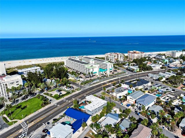 11965 GULF BOULEVARD, St Petersburg, FL 33706