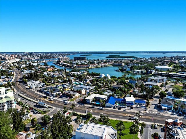 11965 GULF BOULEVARD, St Petersburg, FL 33706