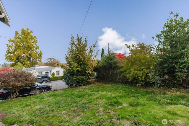 205 S Summit Ave., Bremerton, WA 98312