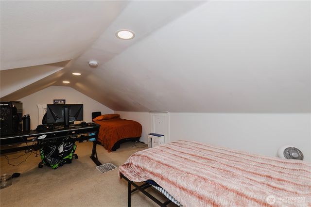 205 S Summit Ave., Bremerton, WA 98312