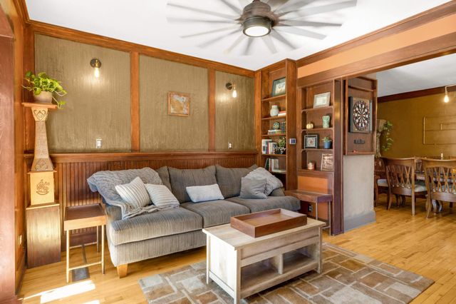 951 Front Avenue, Saint Paul, MN 55103