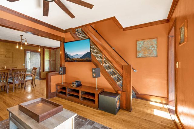 951 Front Avenue, Saint Paul, MN 55103