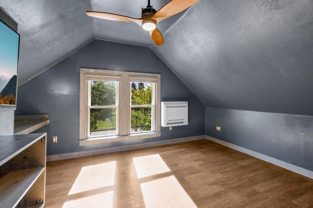 951 Front Avenue, Saint Paul, MN 55103