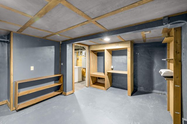 951 Front Avenue, Saint Paul, MN 55103