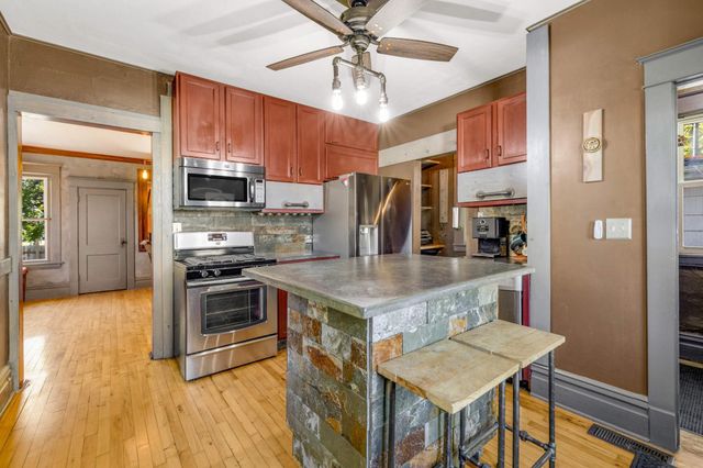 951 Front Avenue, Saint Paul, MN 55103