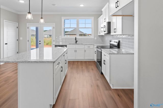 245 Susan Lynn Drive, Hazel Green, AL 35750