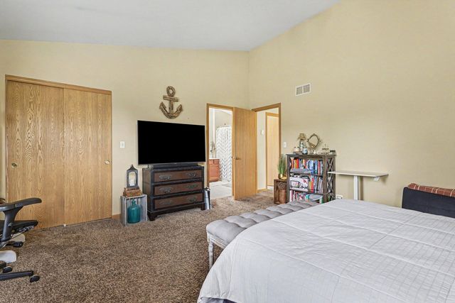 2404 Cactus Court 4, Plainfield, IL 60586