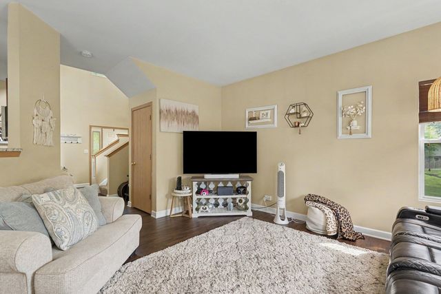 2404 Cactus Court 4, Plainfield, IL 60586