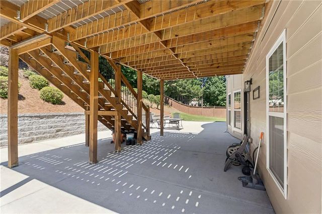 10 Collins Lake Place, Mableton, GA 30126