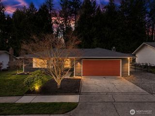 10009 161st Avenue NE, Redmond, WA 98052