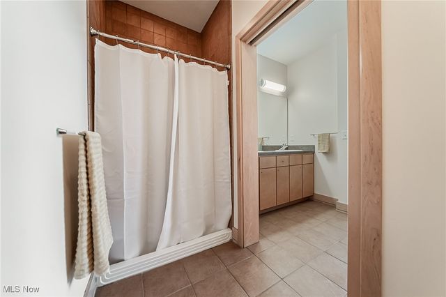 2030 Euclid Avenue 201, Cleveland, OH 44115