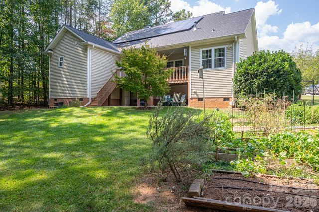 2013 Wrens Song Way, Gastonia, NC 28052
