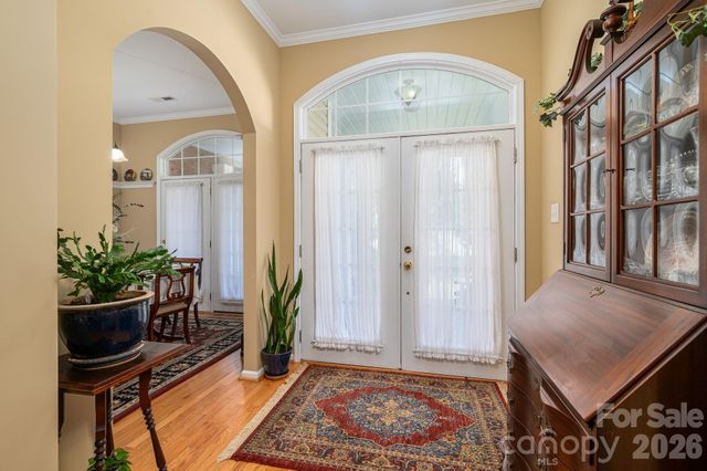 2013 Wrens Song Way, Gastonia, NC 28052
