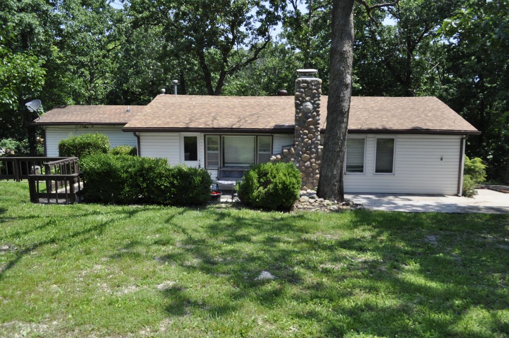 24027 County Road 255, Pittsburg, MO 65724