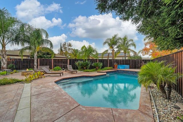 6471 Wisp Ct, Rocklin, CA 95765