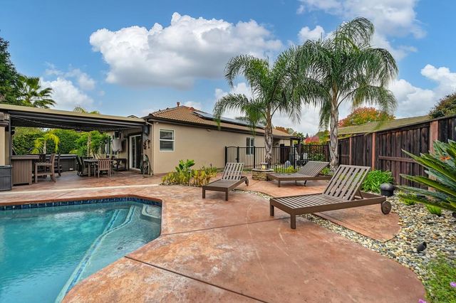 6471 Wisp Ct, Rocklin, CA 95765