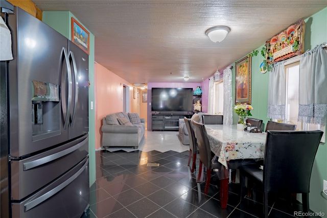 1400 S Collyer Street, Longmont, CO 80501