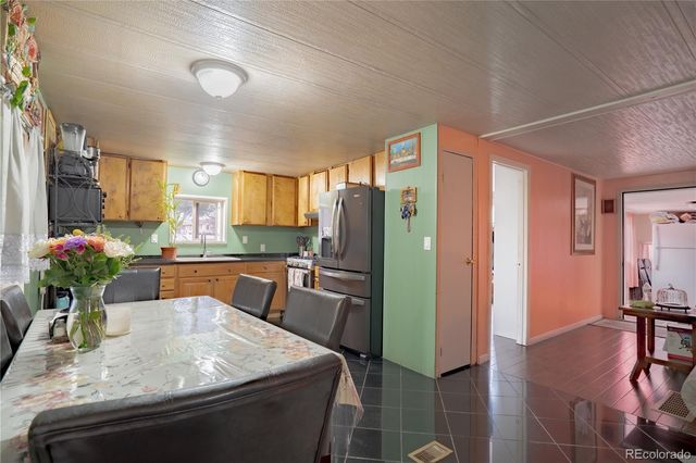 1400 S Collyer Street, Longmont, CO 80501