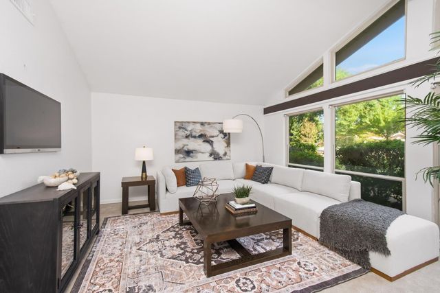 7070 Robin Hood Way, Granite Bay, CA 95746