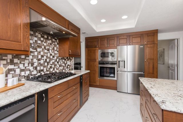 7070 Robin Hood Way, Granite Bay, CA 95746