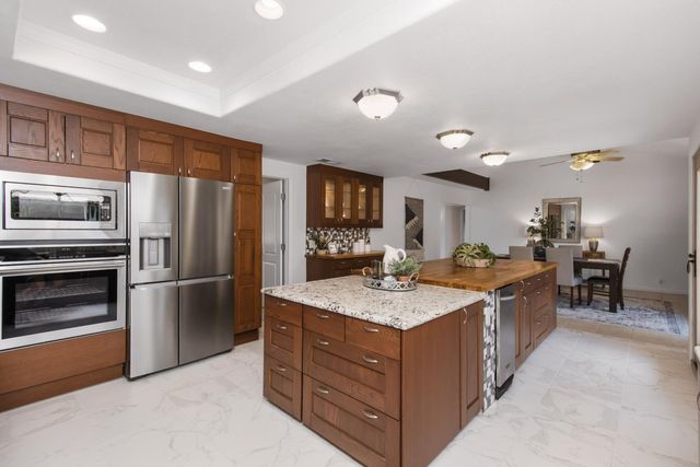 7070 Robin Hood Way, Granite Bay, CA 95746
