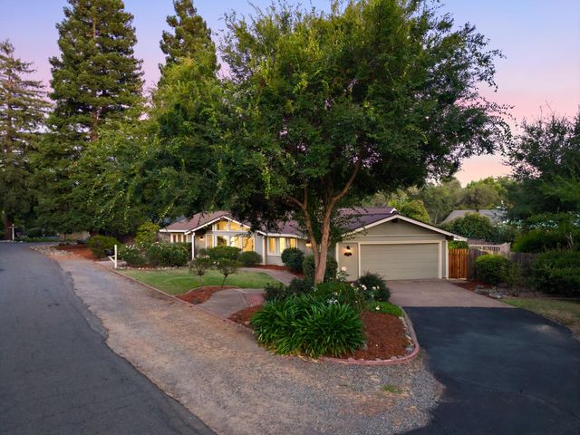 7070 Robin Hood Way, Granite Bay, CA 95746