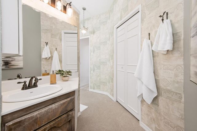 7070 Robin Hood Way, Granite Bay, CA 95746