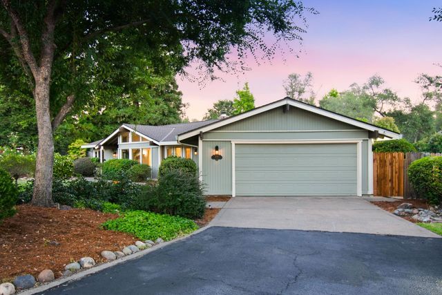 7070 Robin Hood Way, Granite Bay, CA 95746