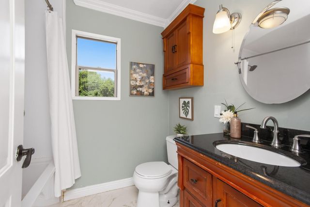 7070 Robin Hood Way, Granite Bay, CA 95746