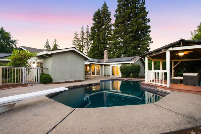 7070 Robin Hood Way, Granite Bay, CA 95746