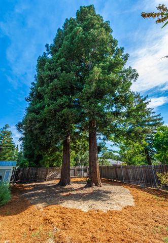7070 Robin Hood Way, Granite Bay, CA 95746