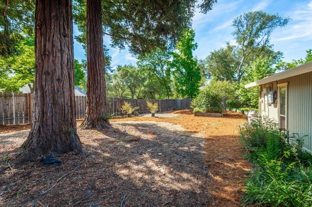 7070 Robin Hood Way, Granite Bay, CA 95746