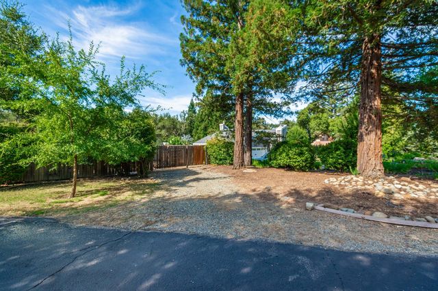 7070 Robin Hood Way, Granite Bay, CA 95746