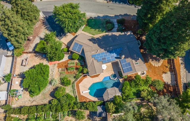 7070 Robin Hood Way, Granite Bay, CA 95746