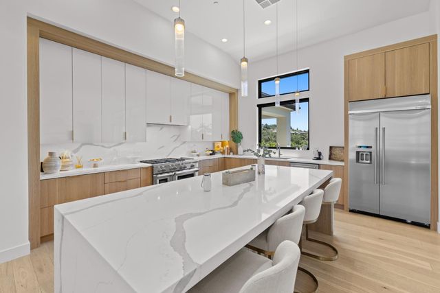 635 Lakeridge Dr, Auburn, CA 95603