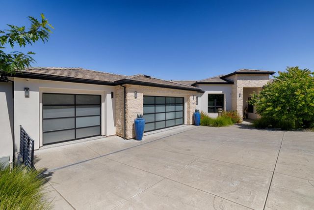 635 Lakeridge Dr, Auburn, CA 95603