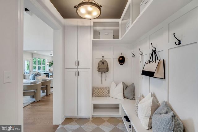 5401 RED OAK DR, Coopersburg, PA 18036