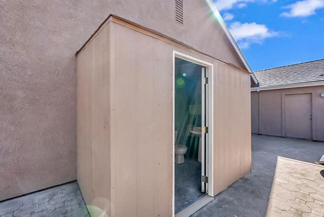 5432 Roselena, Keyes, CA 95328