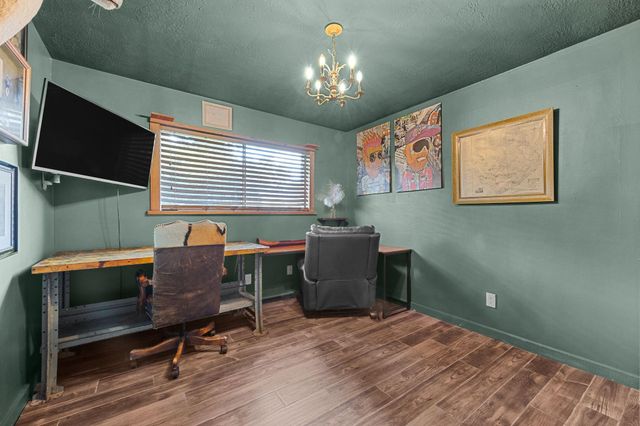 2713 Crane Drive, Pearland, TX 77581