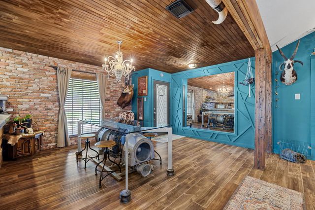 2713 Crane Drive, Pearland, TX 77581