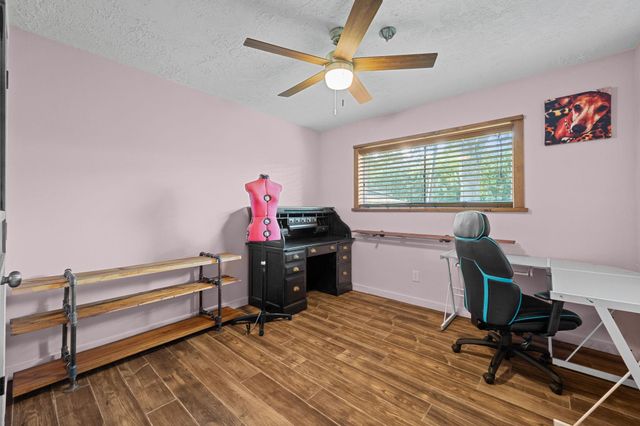 2713 Crane Drive, Pearland, TX 77581