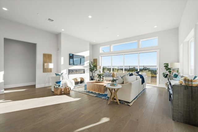 762 Tall Oak Dr, Bickford Ranch, CA 95648