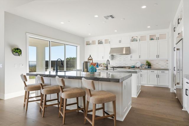 762 Tall Oak Dr, Bickford Ranch, CA 95648