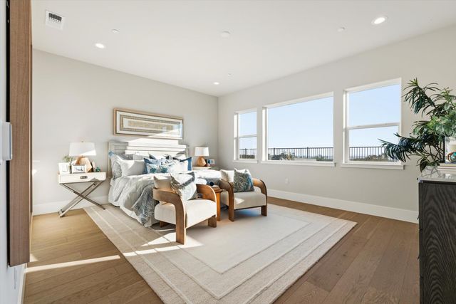 762 Tall Oak Dr, Bickford Ranch, CA 95648
