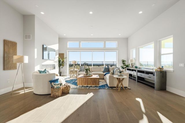 762 Tall Oak Dr, Bickford Ranch, CA 95648