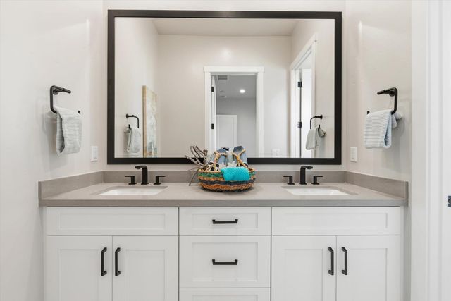 762 Tall Oak Dr, Bickford Ranch, CA 95648