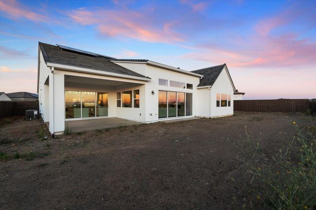 762 Tall Oak Dr, Bickford Ranch, CA 95648