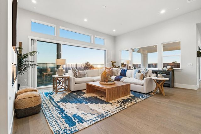 762 Tall Oak Dr, Bickford Ranch, CA 95648