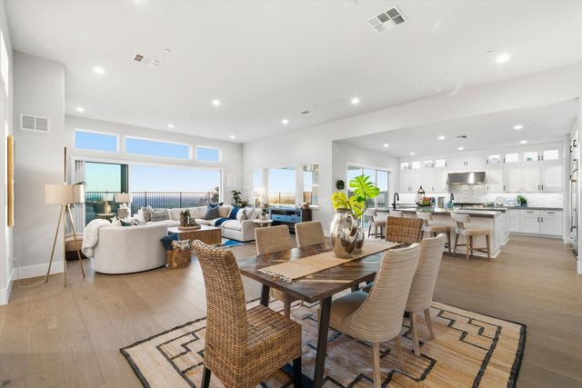 762 Tall Oak Dr, Bickford Ranch, CA 95648