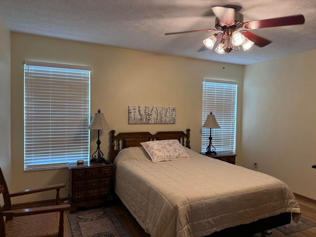 1610 Sapphire Drive, Grove City, OH 43123